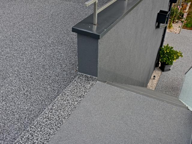 Treppe mit Steinteppich von Huemer Treppe mit Steinteppich von Huemer